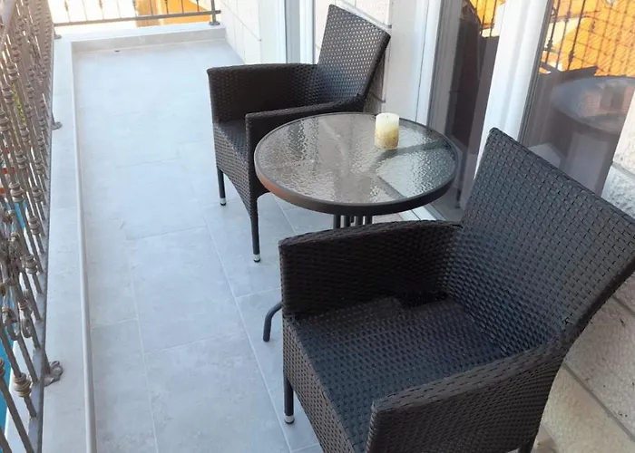 Apartments Lumbarda