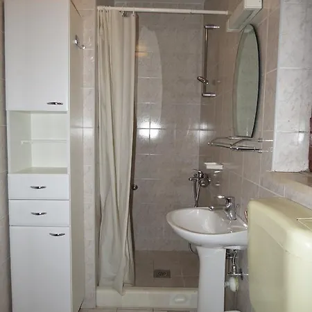 아파트 Apartments Lumbarda *