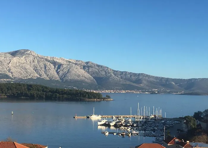 Apartments Lumbarda * Λομπάρδα